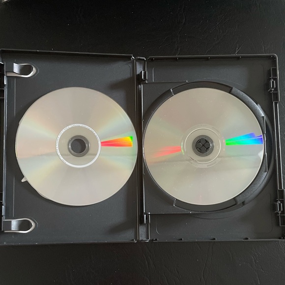 EUC Life, Love & Romance CD of 12 short films, intrigue & passion Released 2011 - Picture 7 of 8